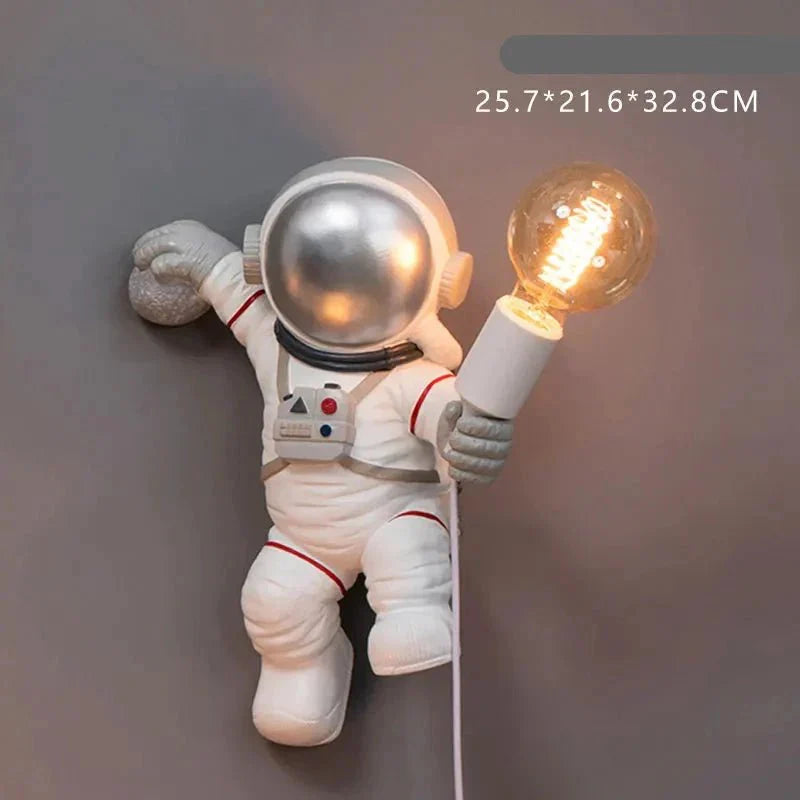 Astronaut Model Night Light Resin Bedside Table Lamp-MinimalisticDecor.com