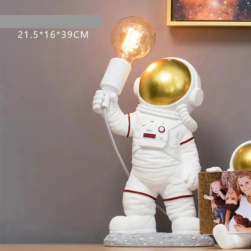 Astronaut Model Night Light Resin Bedside Table Lamp-MinimalisticDecor.com
