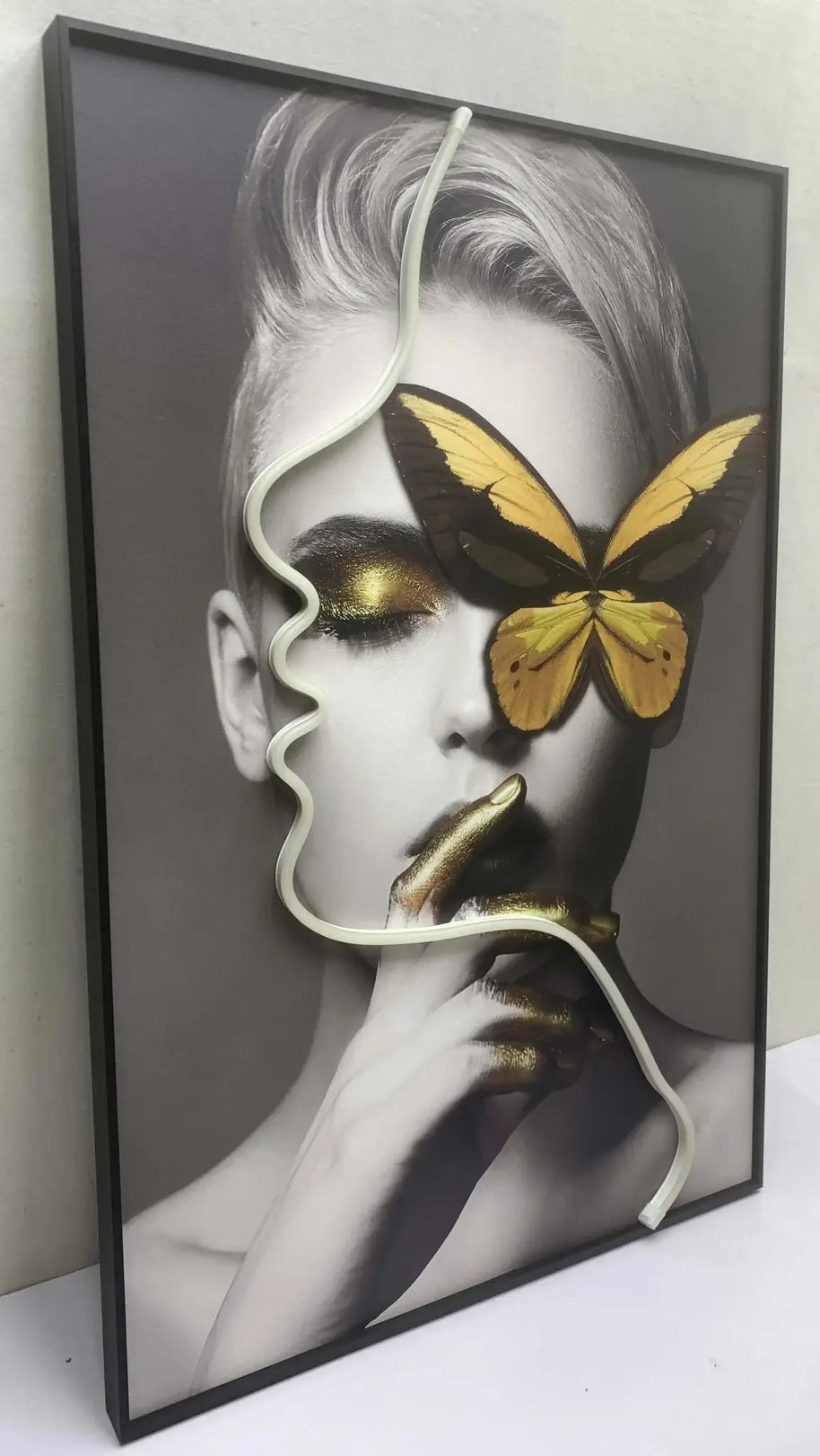 Blindness Model Neon Wall Art – A Modern Fusion of Art and Light-MinimalisticDecor.com