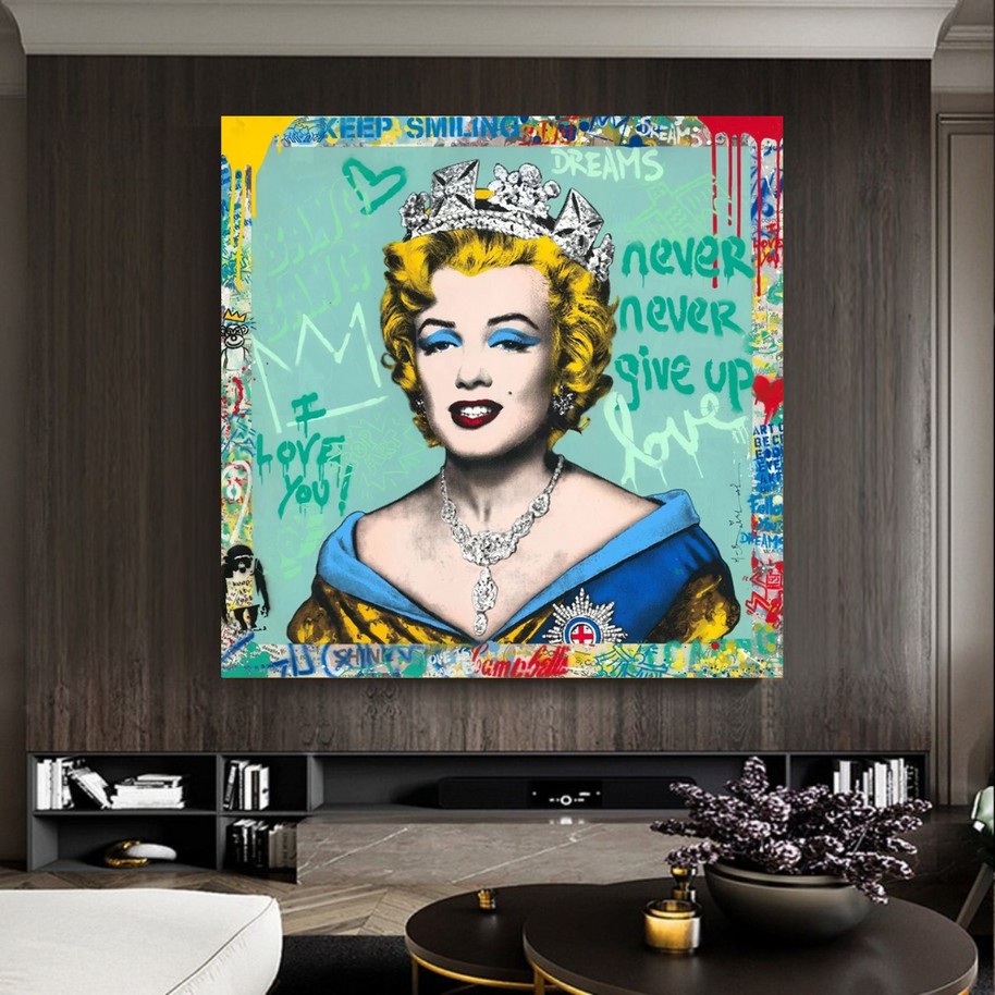 Crowned: Marilyn Pop Art - Discover the Iconic Piece-MinimalisticDecor.com