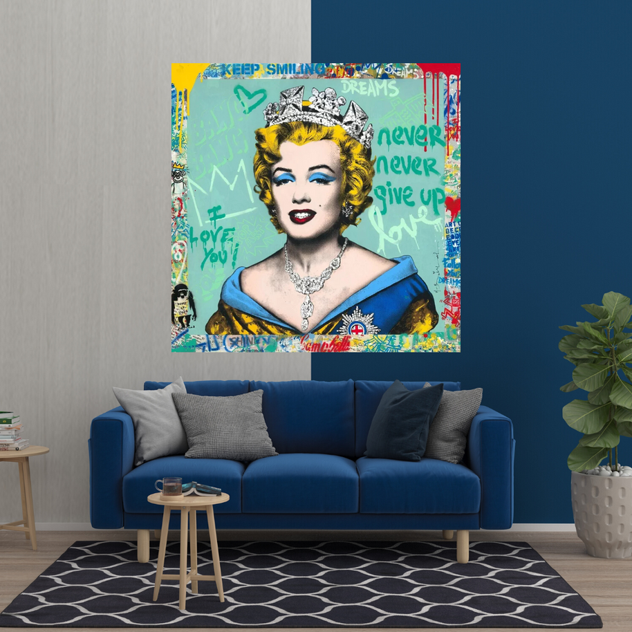 Crowned: Marilyn Pop Art - Discover the Iconic Piece-MinimalisticDecor.com