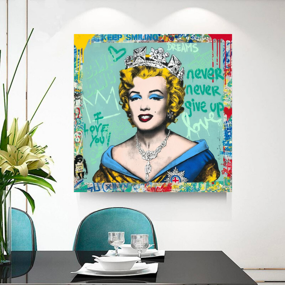 Crowned: Marilyn Pop Art - Discover the Iconic Piece-MinimalisticDecor.com