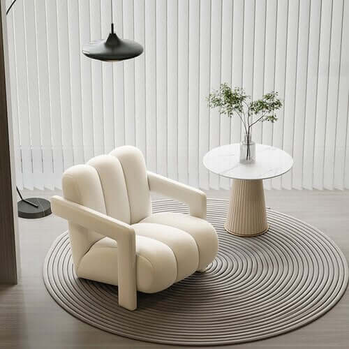 Cushioned Arm Chair: The Ultimate Comfort for Relaxing-MinimalisticDecor.com