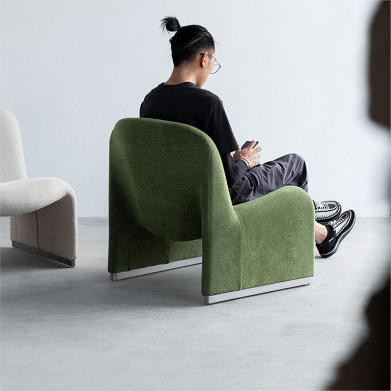 Designer Sofa Chair: Explore Elegant and Stylish Options-MinimalisticDecor.com