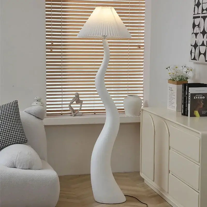 French Swirl Wave Floor Lamp – Artistic Resin &amp; Iron Design, E27 Base-MinimalisticDecor.com