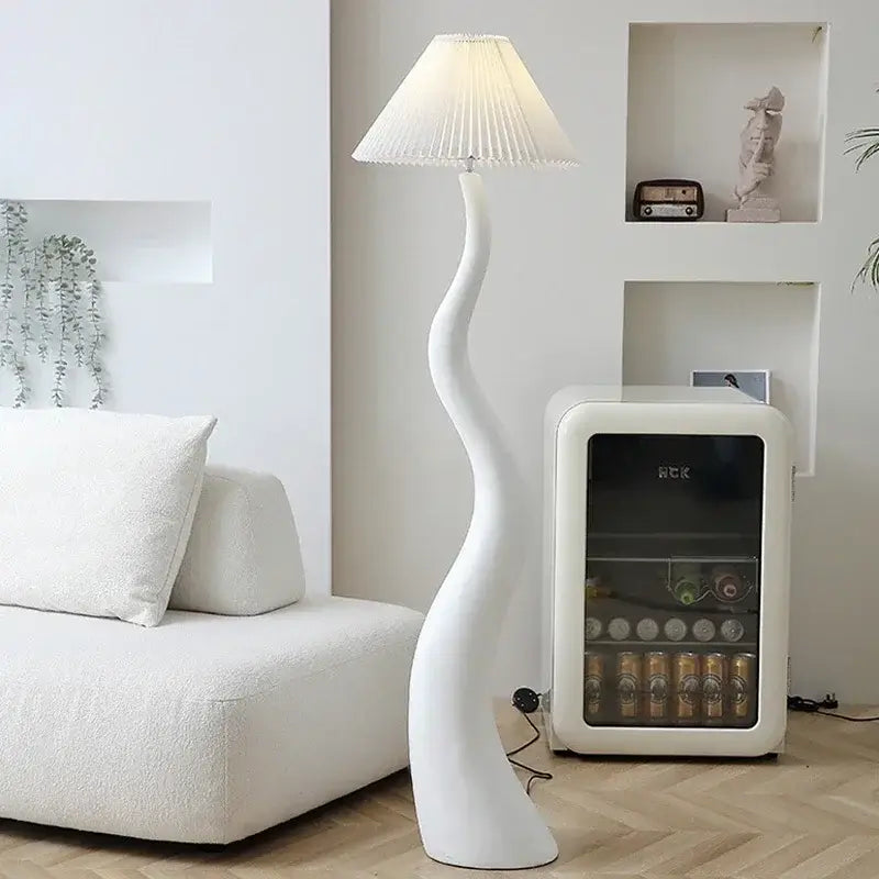 French Swirl Wave Floor Lamp – Artistic Resin &amp; Iron Design, E27 Base-MinimalisticDecor.com