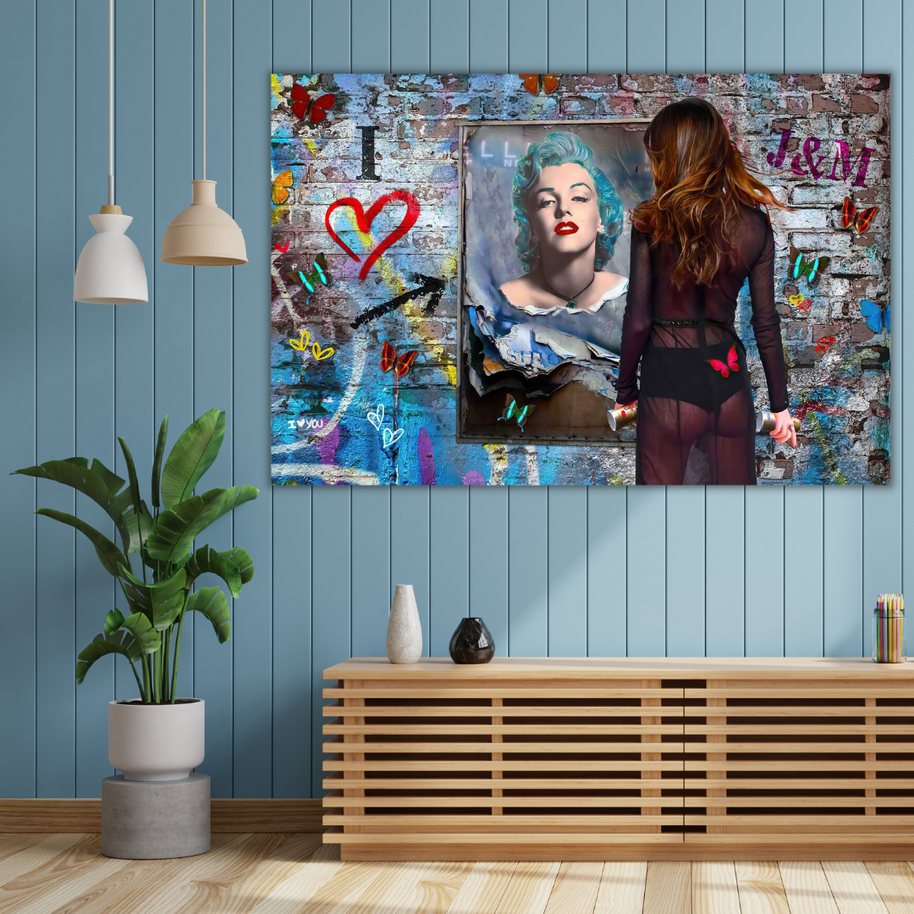 Love Marilyn Monroe Street Art: Depot for Art Lovers-MinimalisticDecor.com