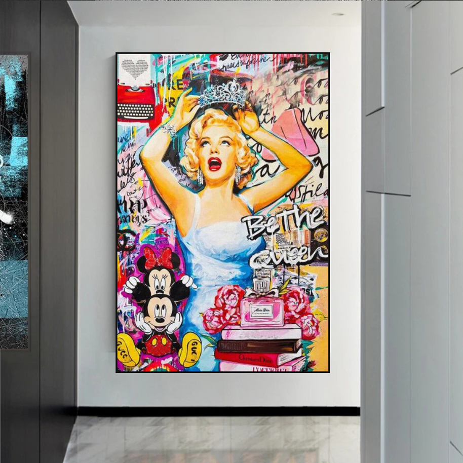 Marilyn Monroe Canvas Wall Art: Be the Queen-MinimalisticDecor.com