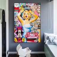Marilyn Monroe Canvas Wall Art: Be the Queen-MinimalisticDecor.com