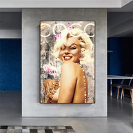 Marilyn Monroe Canvas Wall Art: COCO Milano Masterpiece-MinimalisticDecor.com