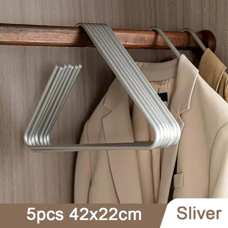 Triangle Clothes Hangers 5pcs Solid Metal-MinimalisticDecor.com